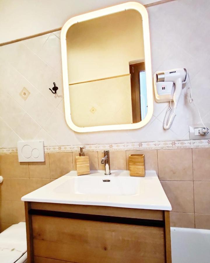C'Era Una Volta Apartments Поліньяно-а-Маре Екстер'єр фото