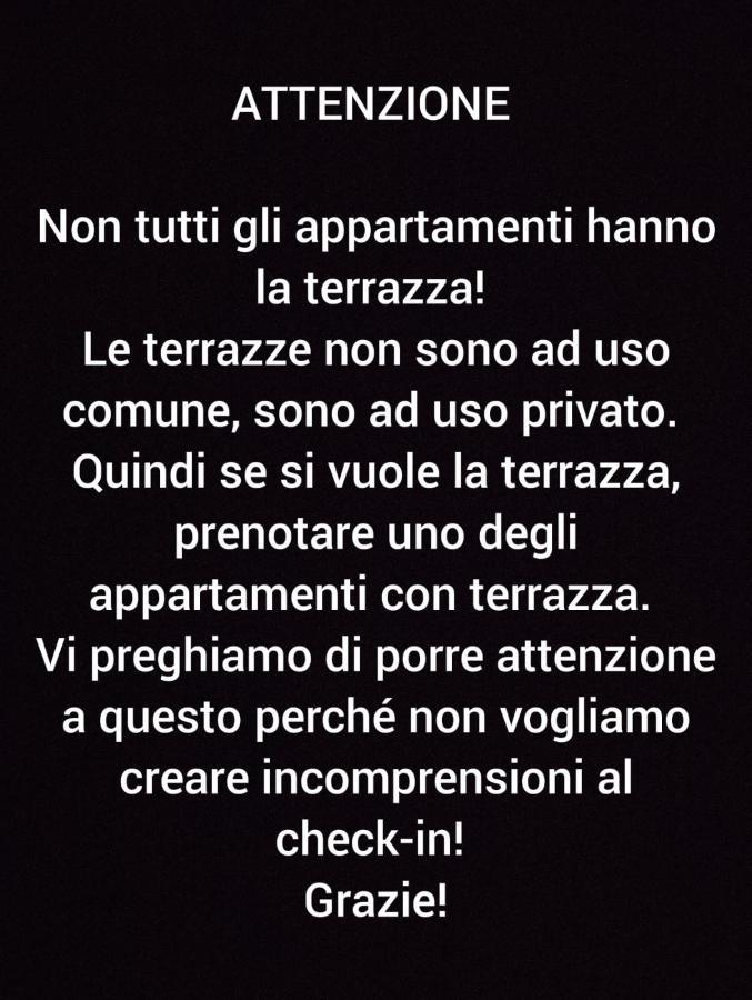 C'Era Una Volta Apartments Поліньяно-а-Маре Екстер'єр фото